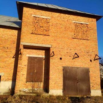 Незавершене будівництво