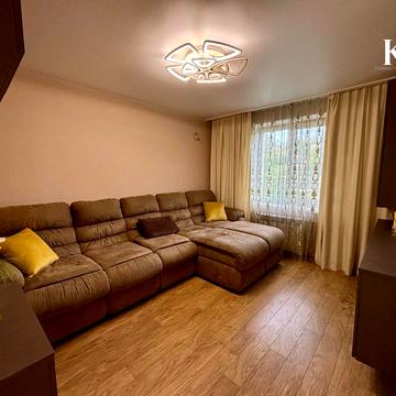 Мандриківська вул., 127