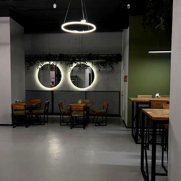 Січових Стрільців вул., 18