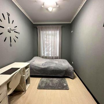 Двухуровневая ДВОРОВАЯ  квартира  в Центре Одессы ул. Софиевская !