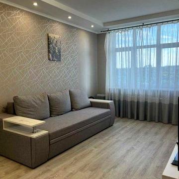 45 м2, Рея Бредбері/Дубініна 2, Голосіївський парк