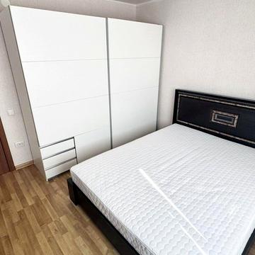Київська вул., 17