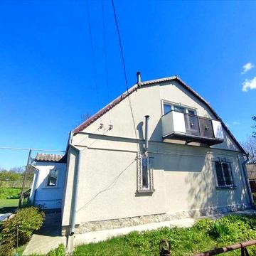 4 кімнати, цегляний будинок, передмістя Полтави!