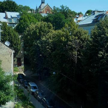 Личаківська вул. (), 37