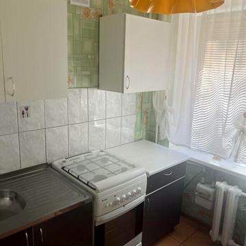 Довгострокова оренда 1к Квартира Бережанська вулиця