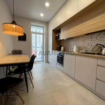 Живи в центрі — Продаж. 2к квартира з ремонтом в ЖК ЖК Ливарний