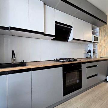 Двокімнатна в самому центрі міста! Сучасний ремонт! 2% податки! Газ! ЖК Lemongrass