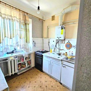 Продаж 2 к. квартири Павлово Поле метро Ботанічний сад