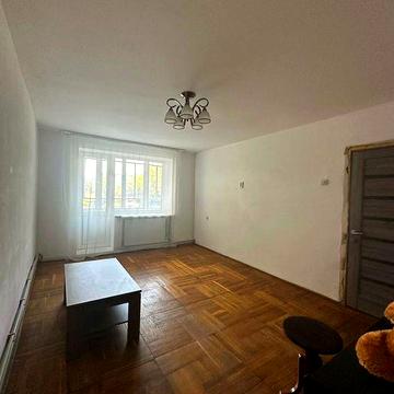 Продам 3 кім. у м. Рогатин