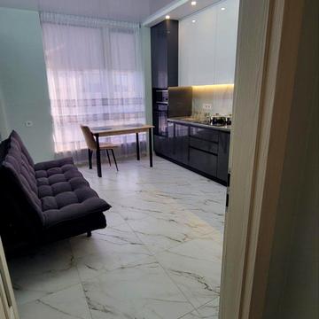 Євгена Коновальця вул., 37-А