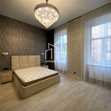 Івана Ґонти вул., 5