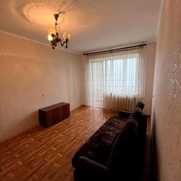 Кулика і Гудачека вул. (Макарова), 10