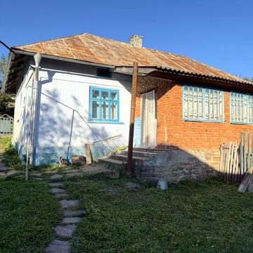 Продам будинок в селі