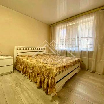 Оренда гарної однокімнатної квартири на 97-му кварталі!