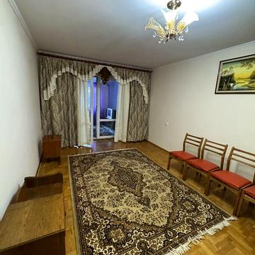 Довгострокова оренда 2к Квартира Бережанська вулиця