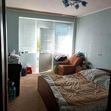 Продам квартиру в Буштині