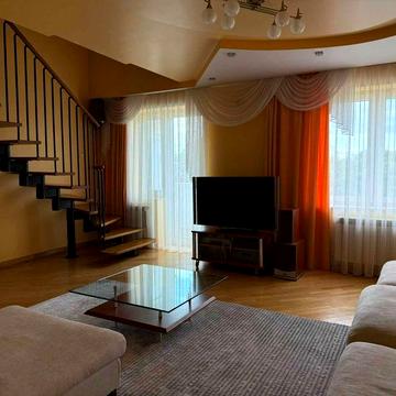 3к. Довгострокова оренда, м. Львів, вул. М. Рильського, 93 кв.м.