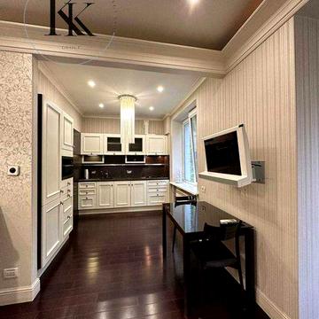 пров. Костя Гордієнка 5, будинок за Goodwine метро Кловська