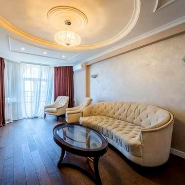 Продам 4 ком, Дмитриевская 75 с ремонтом Центр, Шевченковский ЖК Золотоустівський