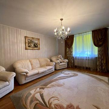 Продам 2к квартиру Бажана 1М