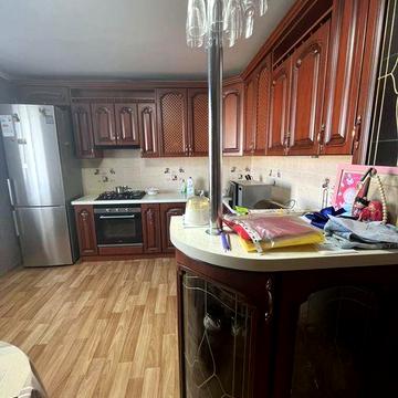 Сдам двухкомнатную квартиру ул. Независимости 78