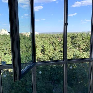 2 кімн квартира Ірпінь центр з видом на парк Правика Сосни 68 кв м ЖК Роял парк