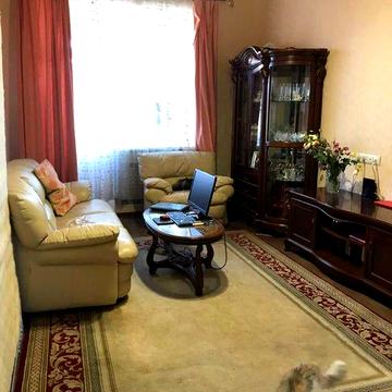 Продам 2к.сталинку,ж\б,евроремонт,пл.60м,Конный р-к(404230)