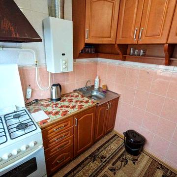 Оренда 2х кімн квартира вул Дорошенка