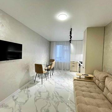 Стильна 2к квартира з дизайнерським ремонтом в ЖК Grand Royal, Озерна ЖК Гранд Роял