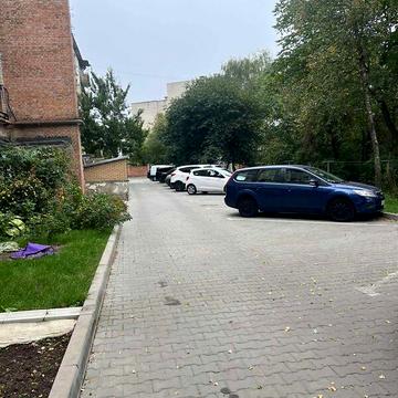 Продаж 3к Квартира 8 Березня вулиця