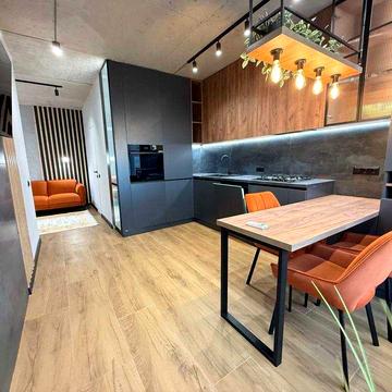 1кім Квартира з Дизайнерським Ремонтом