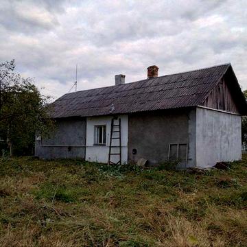 Продається земельна ділянка з будинком у мальовничому місті Белз