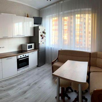 Продам однокімнатну квартиру 47 кв.м. ЖК Оваціо