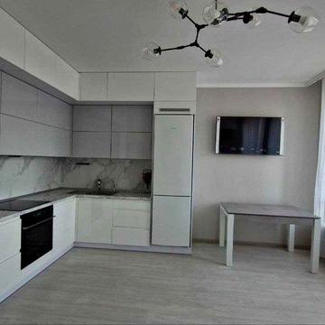 Продам квартиру, ул. Костанди, 7 эт., S-53 м.кв. Ремонт, мебель. ЖК Горизонт
