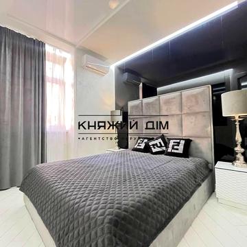 Золотоустівська вул., 47-49