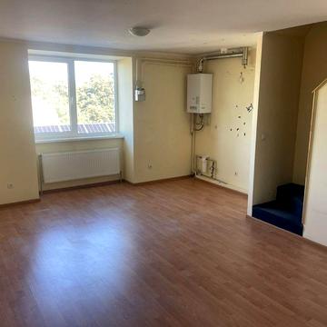 Продам 3-кімнатну квартиру в центрі Боярки