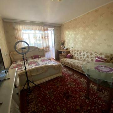 Продам 3-ком квартиру на победе