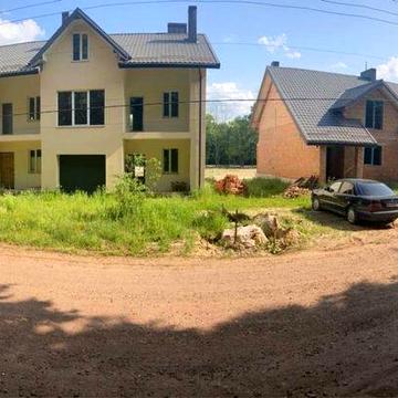 Продаж котеджу площею 140кв.м. в с.Зимна Вода Ціна 95999$. Торг