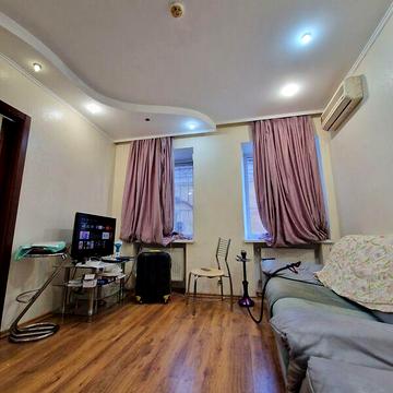 Довгострокова оренда 2к Квартира Ніни Строкатої (Буніна) вулиця