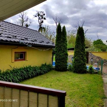Продам дім 150м2 приват ділянка 25 сотин соняшні батареї сауна басейн