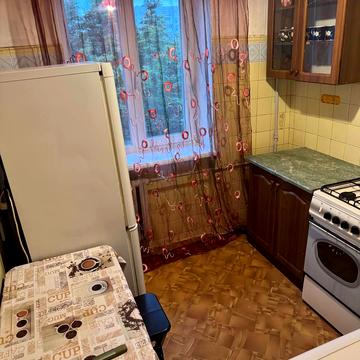 Пантелеймона Свистуна вул., 16
