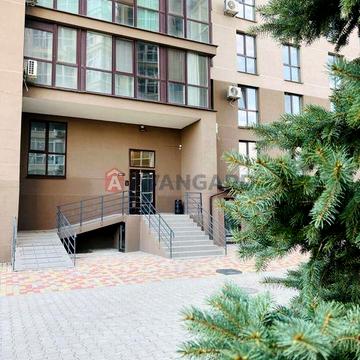 Продам квартиру в пентхаусі в ЖК Best House ЖК Кращий Будинок