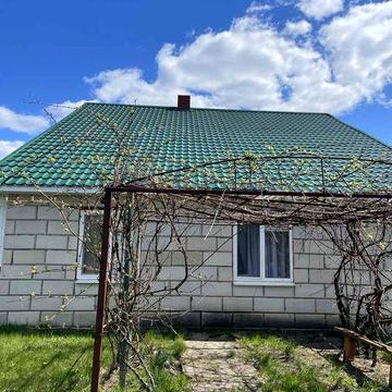 Будинок с.Новорічиця Зарічненський р-н.