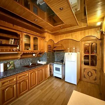 Продаж 3к Квартира Новорічна вулиця