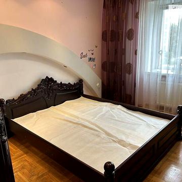 Довгострокова оренда 3к Квартира Сахарова Андрія Академіка вулиця