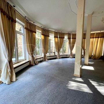 Сдам дом Киев, Пирятинская ул.