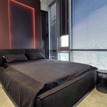 Академіка Заболотного вул., 1-Б