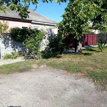 Продаж частини будинку в районі к-ру "Мир", по вул. Криваліївській