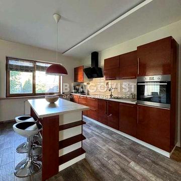 Продаж дуплексу 220м2 з РЕМОНТОМ с.Хотів в 5-ти хв від м. Київ