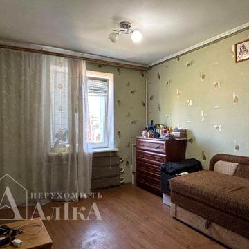 Продам секцію в хорошій локації